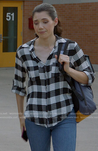 Violet’s black and white checked shirt on Chicago Fire
