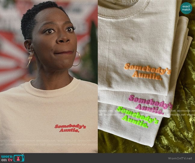 Au Naturel Tee by MindfulFee worn by Molly Carter (Yvonne Orji) on Insecure