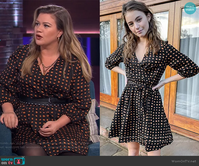 WornOnTV: Kelly's black polka dot wrap dress on The Kelly Clarkson Show |  Kelly Clarkson | Clothes and Wardrobe from TV