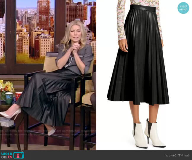 WornOnTV: Kelly’s black striped shirt and pleated skirt on Live with ...