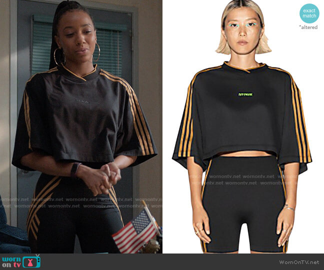 Ivy Park x Adidas Three Stripes Crop T-shirt worn by Whitney Chase (Alyah Chanelle Scott) on The Sex Lives of College Girls