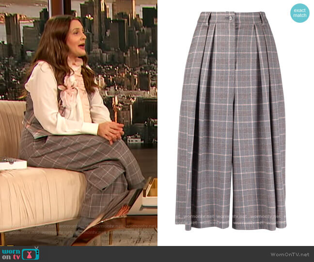 Checked Cropped Trousers by Alberta Ferretti worn by Drew Barrymore on The Drew Barrymore Show