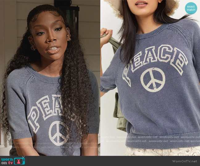 Pilcro Knit Tee by Anthropologie worn by Naomi (Brandy Norwood) on Queens
