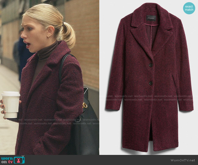 Knit Wool Overcoat by Banana Republic worn by Kate Keller (Tavi Gevinson) on Gossip Girl