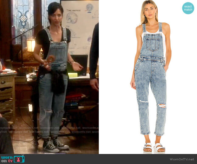 Blank NYC Knees Weak Denim Overalls worn by Zari Tomaz (Tala Ashe) on Legends of Tomorrow