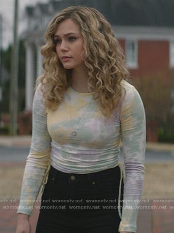 Courtney’s tie dye tie sleeve top