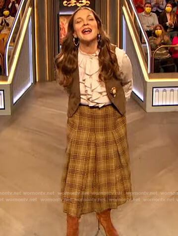 Drew's plaid skirt on The Drew Barrymore Show