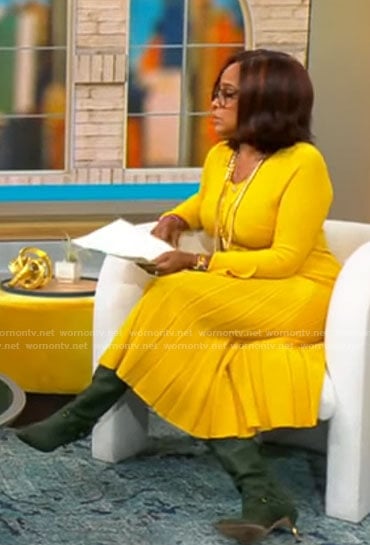 Gayle King’s yellow ribbed pleated midi dress on CBS Mornings