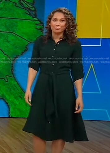 Ginger’s green roll-tab shirtdress on Good Morning America