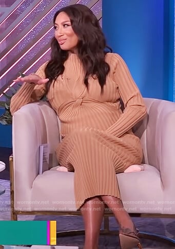 Jeannie's beige ribbed cutout dress on The Real