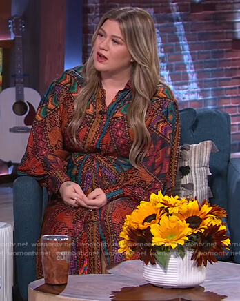 Kelly's mixed print shirtdress on The Kelly Clarkson Show