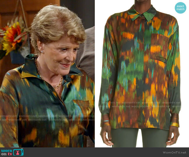 Lafayette 148 NY Tess Abstract Print Blouse worn by Norma (Linda Lavin) on B Positive