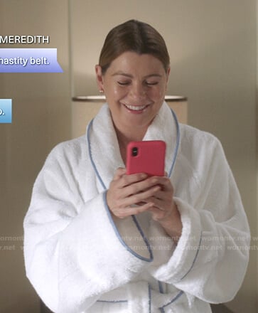 Meredith’s white robe with blue piping on Greys Anatomy