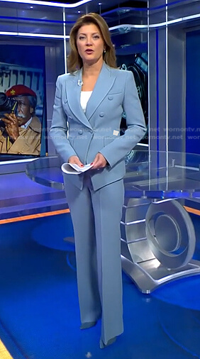 Norah's blue blazer and flare pants on CBS Evening News