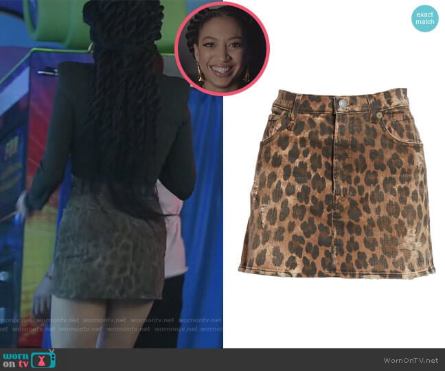 High Waist Leopard Print Distressed Denim Mini Skirt by R13 worn by Olivia Baker (Samantha Logan) on All American