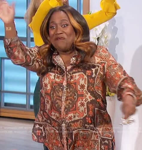 Sheryl’s brown printed tie neck blouse on The Talk