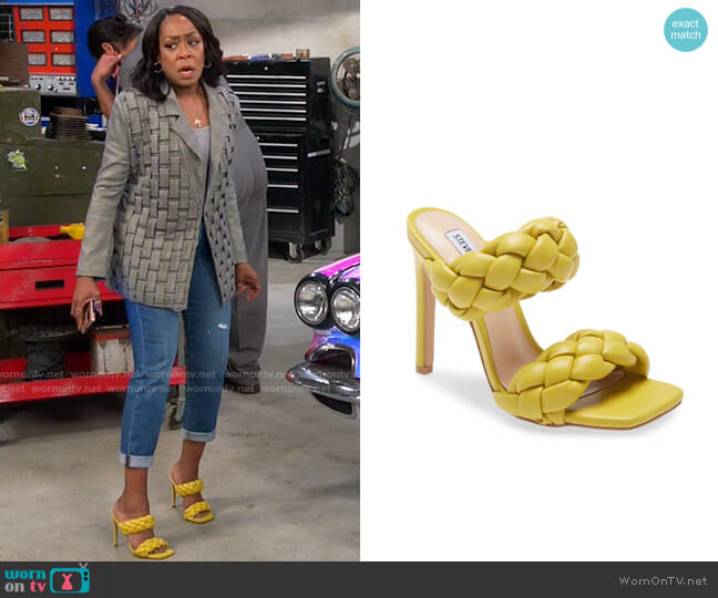 Steve Madden Kenley Sandal worn by Tina Butler (Tichina Arnold) on The Neighborhood