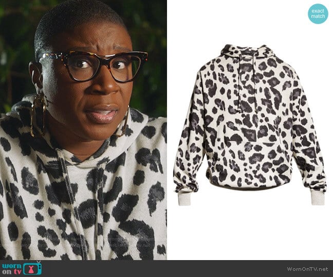 Reality Leopard-Print Sweatshirt by Twenty Montreal worn by Henrietta Wilson (Aisha Hinds) on 9-1-1