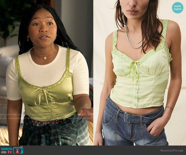 UO Raquel Top worn by Delilah (Laya DeLeon Hayes) on The Equalizer