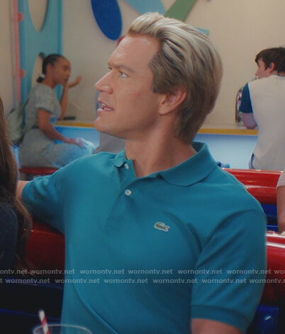 Zach's blue polo shirt on Saved By The Bell