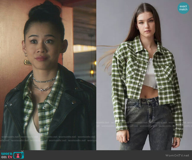Claire Cropped Flannel Shirt Jacket by BDG worn by George Fan (Leah Lewis) on Nancy Drew