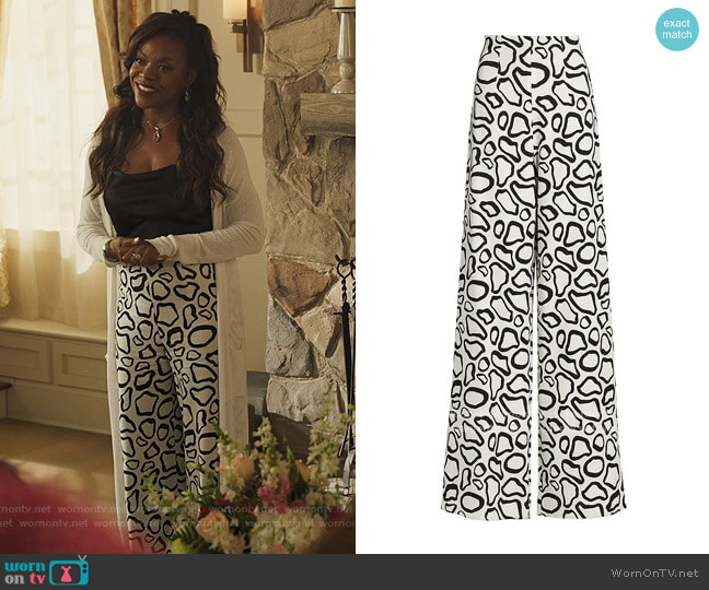High-Waisted Giraffe Print Pants by Sergio Hudson worn by Lauren Dupont (Rhyon Nicole Brown) on Our Kind of People
