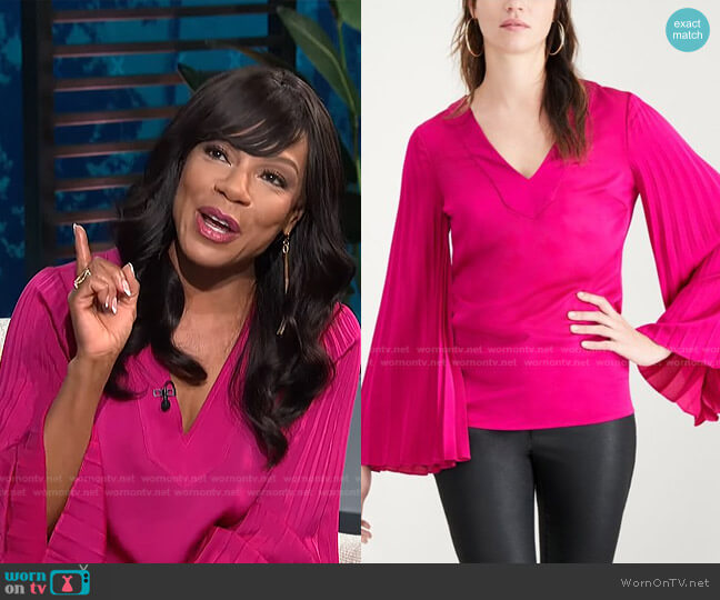 Almande Pleated Sleeve Pullover Blouse by Trina Turk worn by Wendy Raquel Robinson on E! News Daily Pop