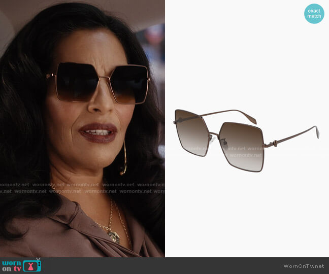 Alexander McQueen  AM0273S Sunglasses worn by Seema Patel (Sarita Choudhury) on And Just Like That