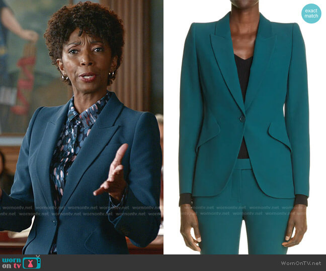 Leaf Crepe Jacket by Alexander McQueen worn by Sharon Washington on Bull