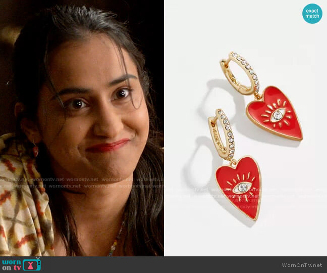 Baublebar Isha Earrings worn by Bela Malhotra (Amrit Kaur) on The Sex Lives of College Girls