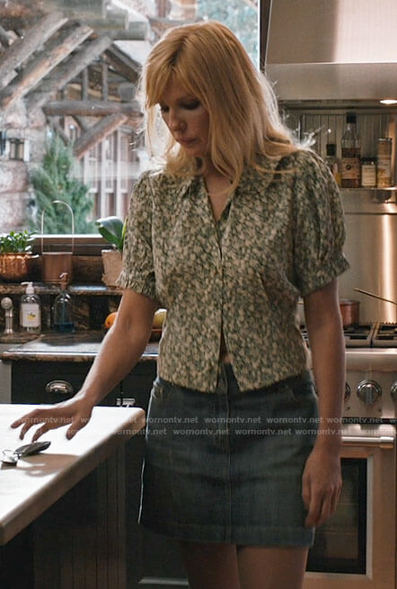 Beth's green printed button front top on Yellowstone