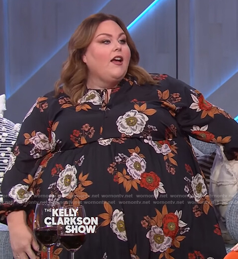 Chrissy Metz’s black floral print dress on The Kelly Clarkson Show