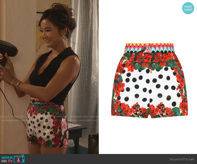 WornOnTV: Mindy's pink floral cropped top and shorts on Emily in Paris, Ashley Park