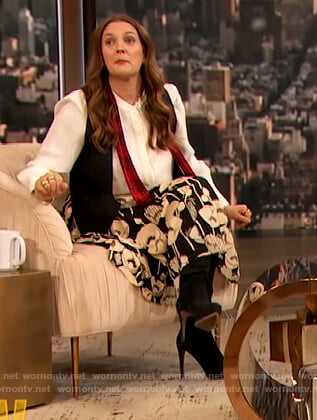 Drew’s white blouse and floral pants on The Drew Barrymore Show