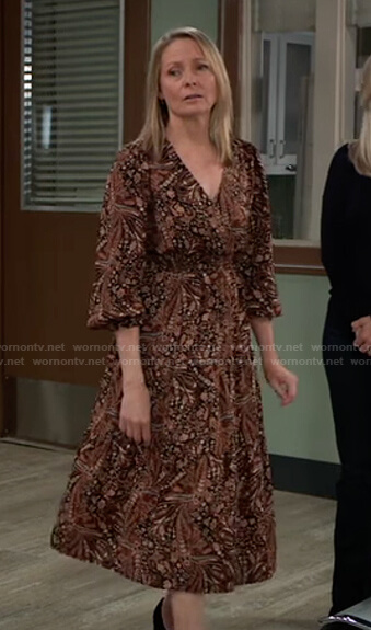 Glady’s brown paisley print dress on General Hospital