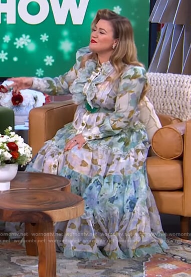 Kelly’s floral patwork maxi dress on The Kelly Clarkson Show