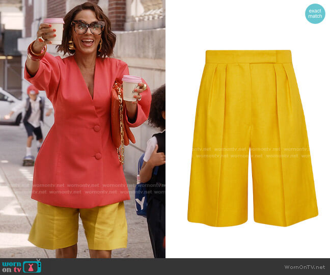 Max Mara Rosi Linen Shorts worn by Lisa Todd Wexley (Nicole Ari Parker) on And Just Like That