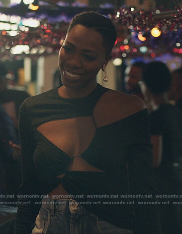 Molly's black strappy top on Insecure