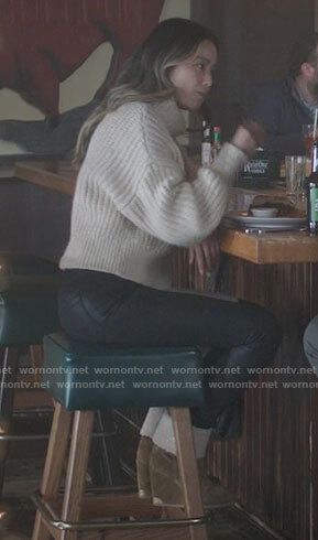 Molly's chunky knit turtleneck and wedge boots on Dexter New Blood