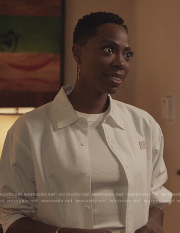 Molly’s white oversized face shirt on Insecure