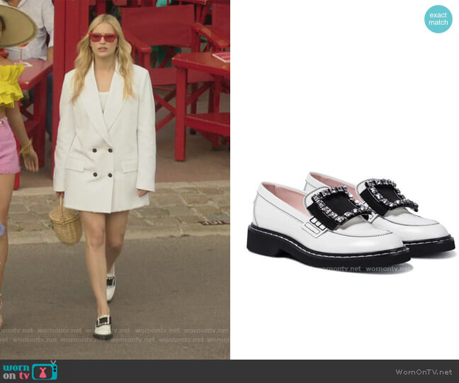 Viv Rangers Strass Stitch leather loafers by Roger Vivier worn by Camille (Camille Razat) on Emily in Paris