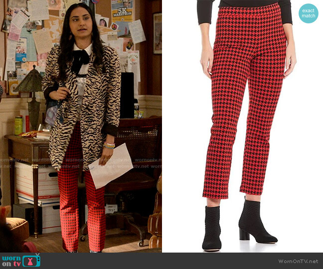 Sanctuary Carnaby Houndstooth Cropped Pants worn by Bela Malhotra (Amrit Kaur) on The Sex Lives of College Girls