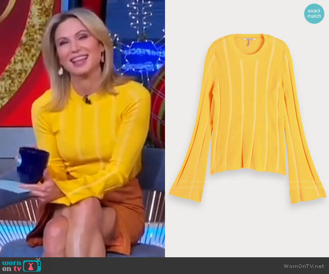 Two-Tone Ribbed Knit Top with Flared Sleeves by Scotch & Soda worn by Amy Robach  on Good Morning America