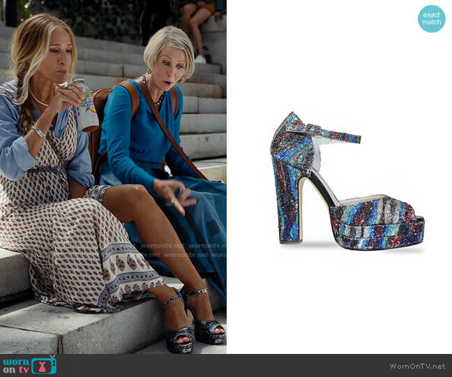 WornOnTV: Carrie's paisley print maxi dress on And Just Like That, Sarah  Jessica Parker