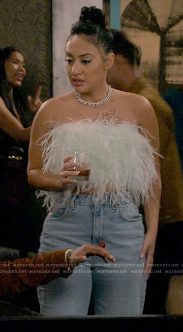 Valentina's mint green feather top on How I Met Your Father