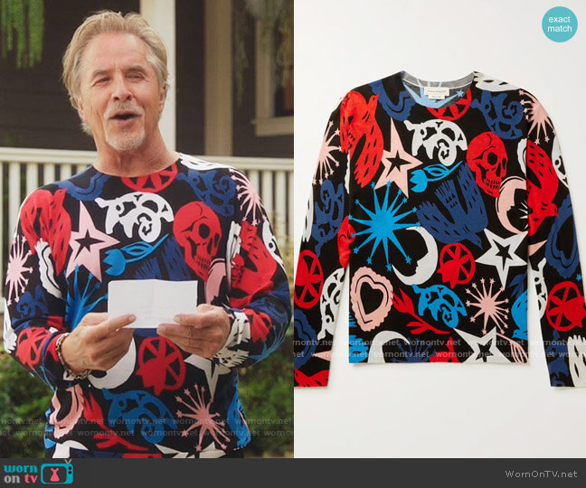 Printed Wool Sweater by Alexander McQueen worn by Rick (Don Johnson) on Kenan