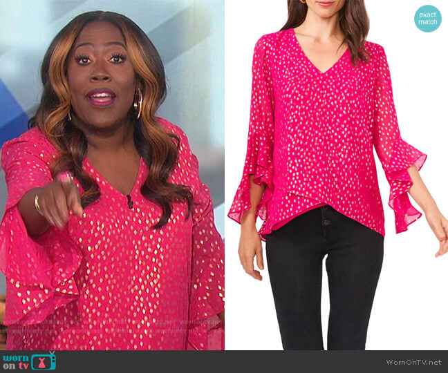 Dash Dot Flutter Sleeve Tunic by Vince Camuto worn by Sheryl Underwood on The Talk