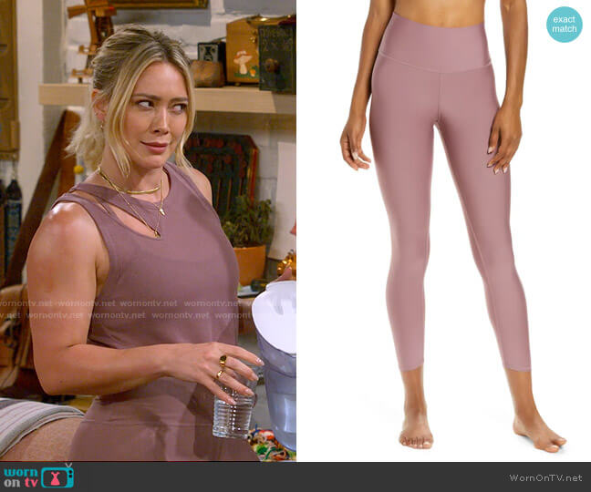 WornOnTV: Sophie's mauve pink tank top and leggings on How I Met