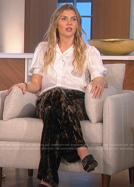 Amanda’s white short sleeve blouse and velvet pants on The Talk