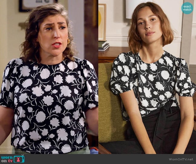 Boden Adriana Top in Leafy Bud worn by Kat Silver (Mayim Bialik) on Call Me Kat